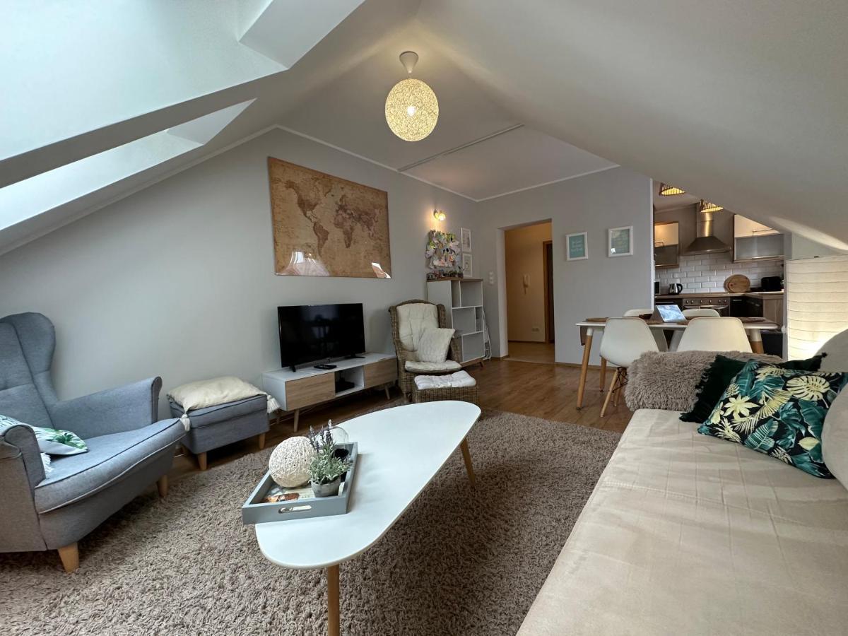 Comfort Zone Ostroda Boho Scandi ภายนอก รูปภาพ